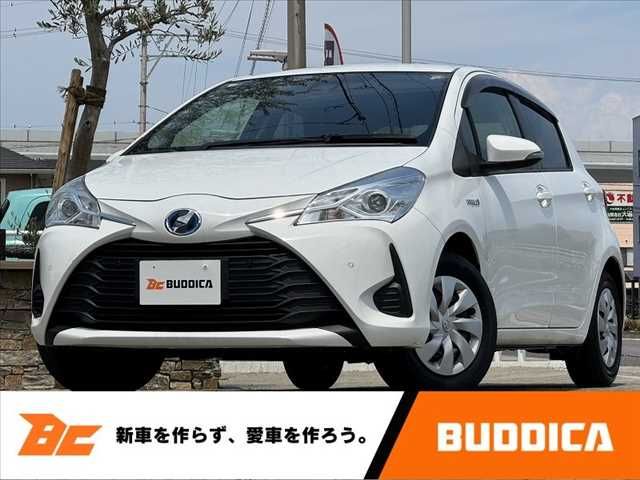 TOYOTA VITZ HYBRID 2018