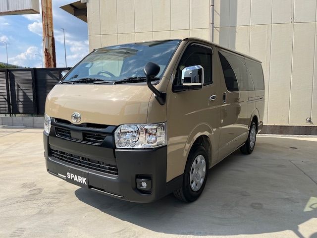 TOYOTA HIACE van 2WD 2024