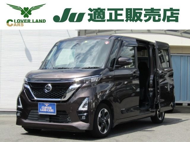 NISSAN ROOX 2020