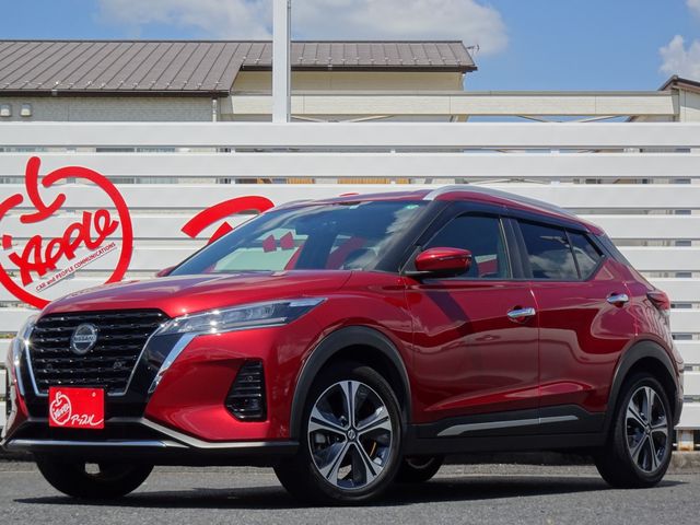 NISSAN KICKS 2022