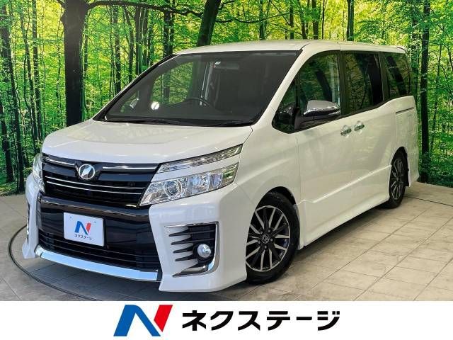 TOYOTA VOXY 2015