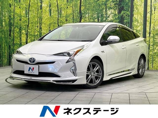 TOYOTA PRIUS 2018