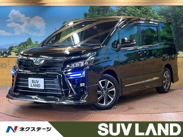 TOYOTA VOXY 2017