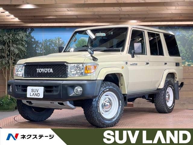 TOYOTA LANDCRUISER van 2015