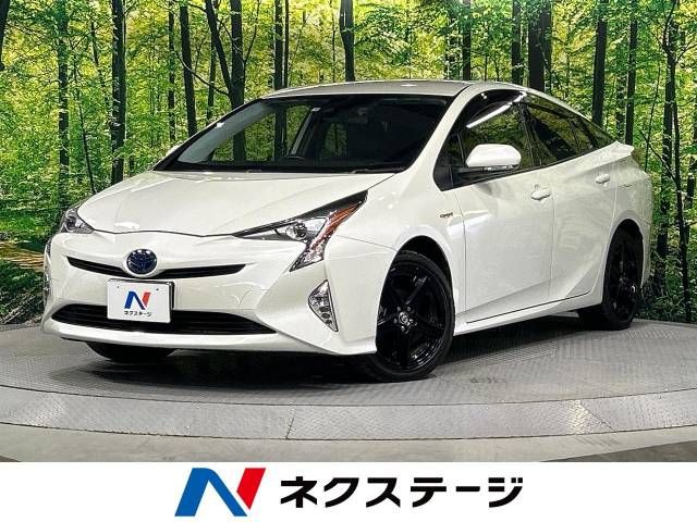 TOYOTA PRIUS 4WD 2015