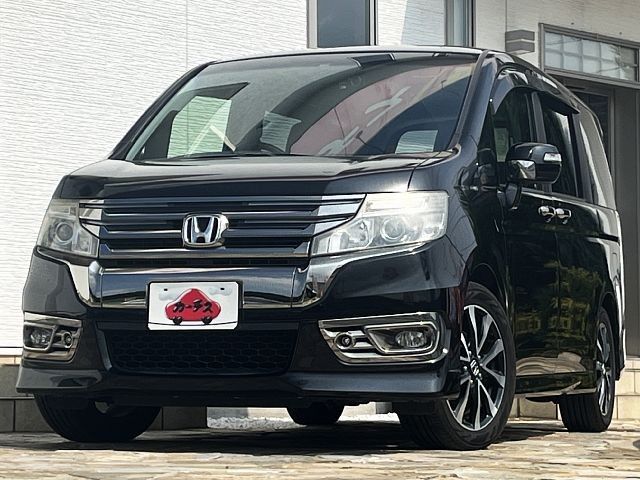 HONDA STEPWAGON SPADA 2013