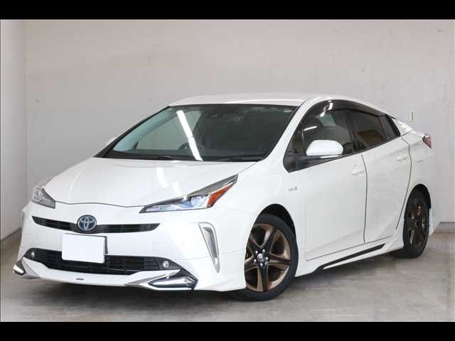 TOYOTA PRIUS 2019