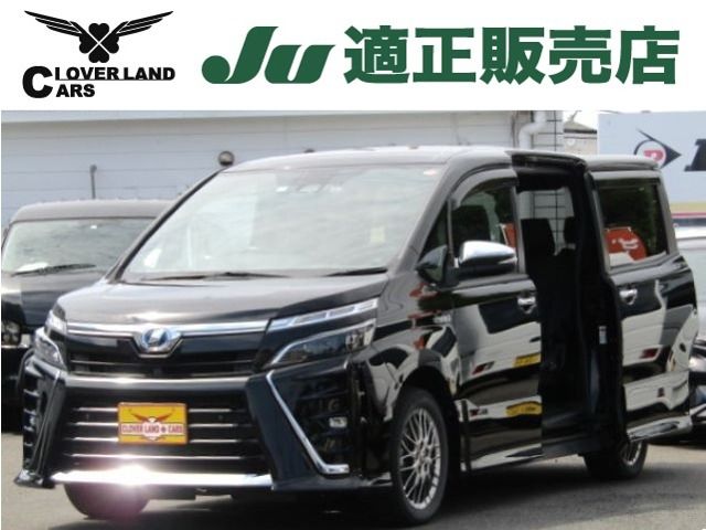 TOYOTA VOXY HYBRID 2019