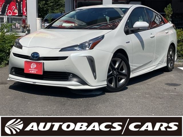 TOYOTA PRIUS 2019