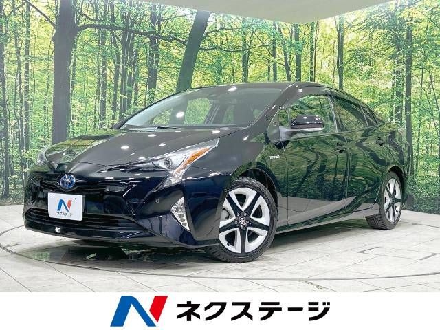 TOYOTA PRIUS 2016