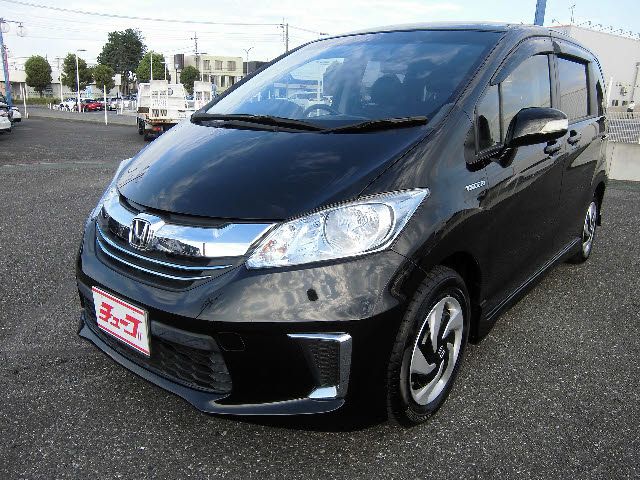 HONDA FREED HYBRID 2016