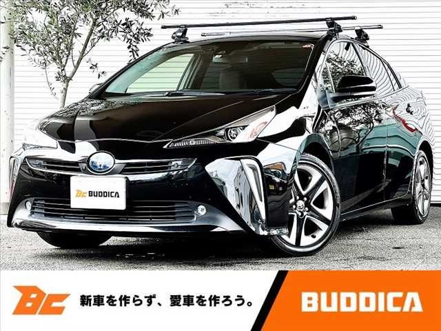 TOYOTA PRIUS 2019