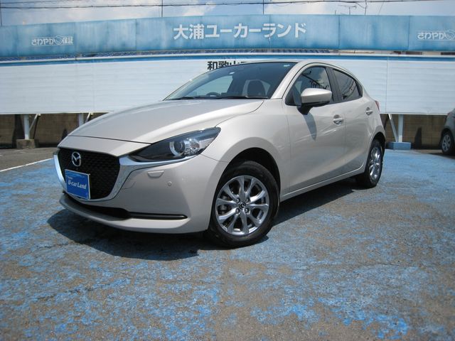 MAZDA 2 2022