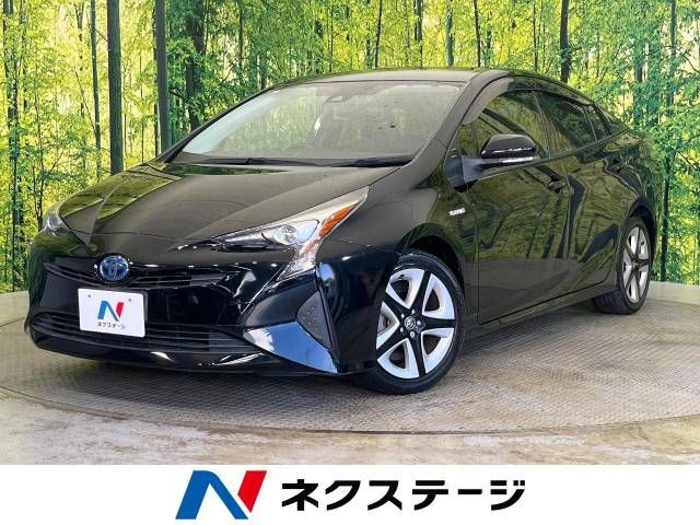 TOYOTA PRIUS 2016