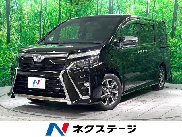 TOYOTA VOXY 2019