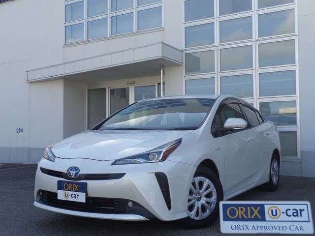 TOYOTA PRIUS 4WD 2019