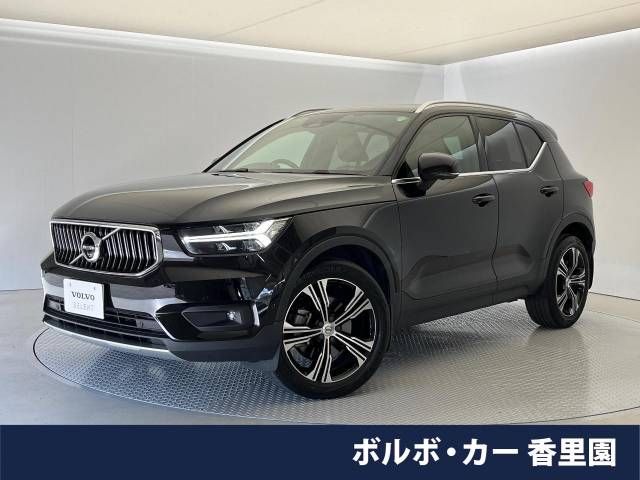 VOLVO XC40 2021