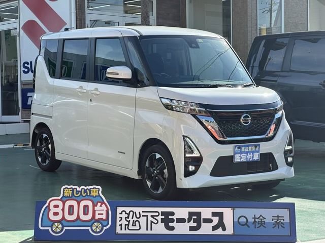 NISSAN ROOX 2022