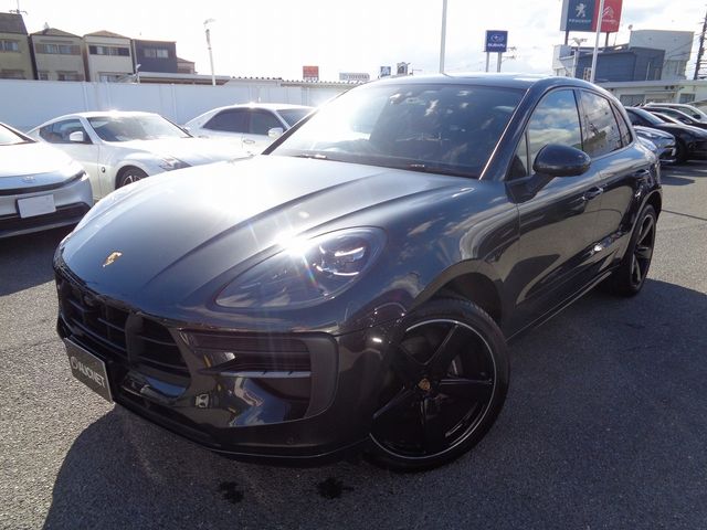 PORSCHE Macan 2019