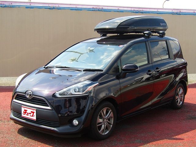 TOYOTA SIENTA 2018