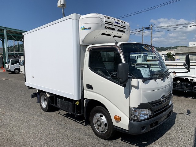 Hino DUTRO 2019