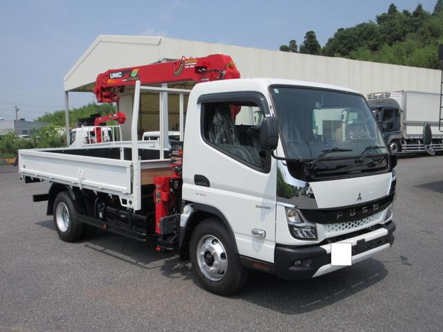 Mitsubishi CANTER 2024