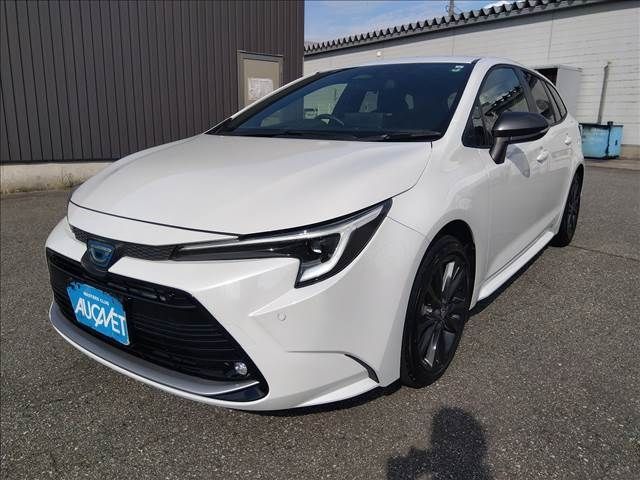 TOYOTA COROLLA TOURING HYBRID 2023