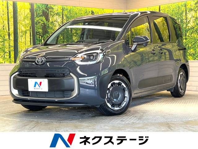 TOYOTA SIENTA HYBRID 2022