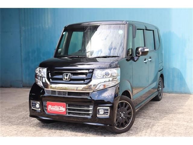 HONDA N BOX CUSTOM 2017