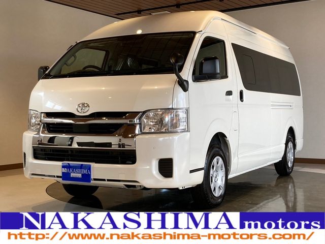 TOYOTA HIACE van 4WD 2024