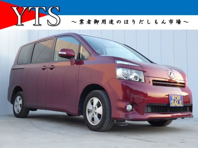 TOYOTA VOXY 4WD 2008