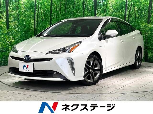 TOYOTA PRIUS 2019