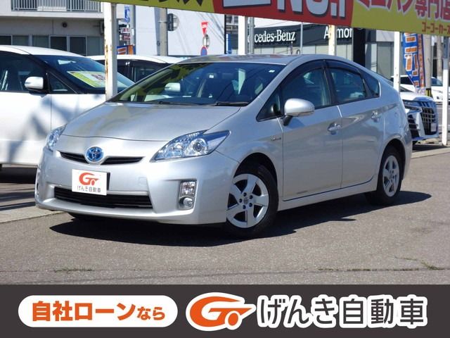 TOYOTA PRIUS 2010