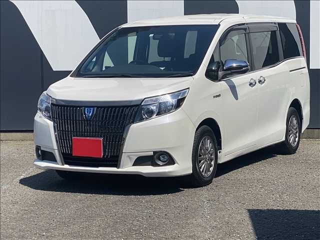 TOYOTA ESQUIRE HYBRID 2016