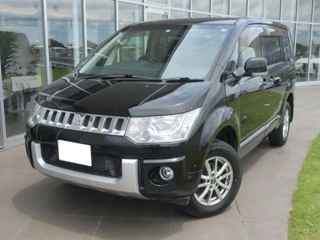 MITSUBISHI DELICA D:5 4WD 2013