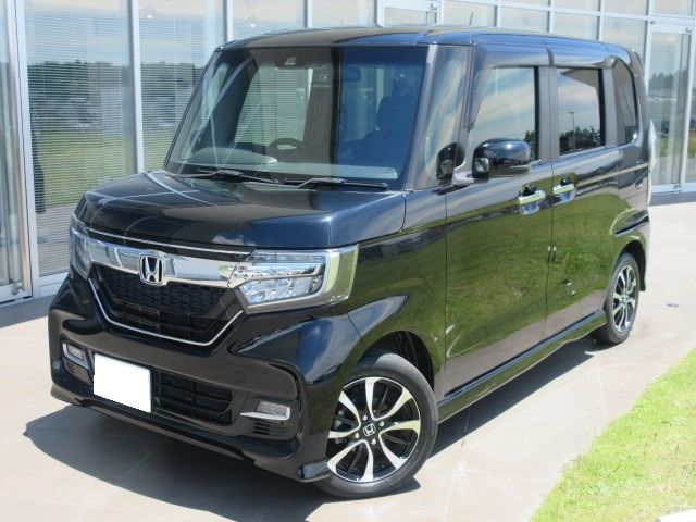 HONDA N BOX CUSTOM 2018