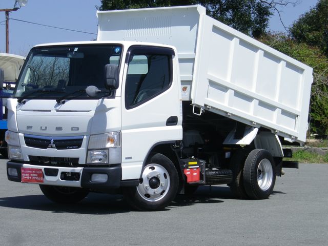 MITSUBISHI CANTER 2019