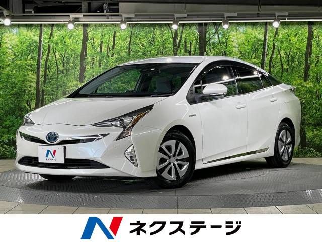 TOYOTA PRIUS 2016