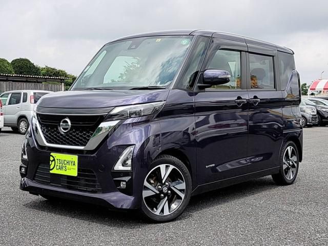 NISSAN ROOX 2020