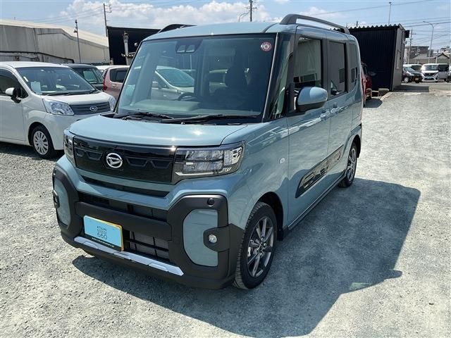 DAIHATSU TANTO FAN CROSS 2023