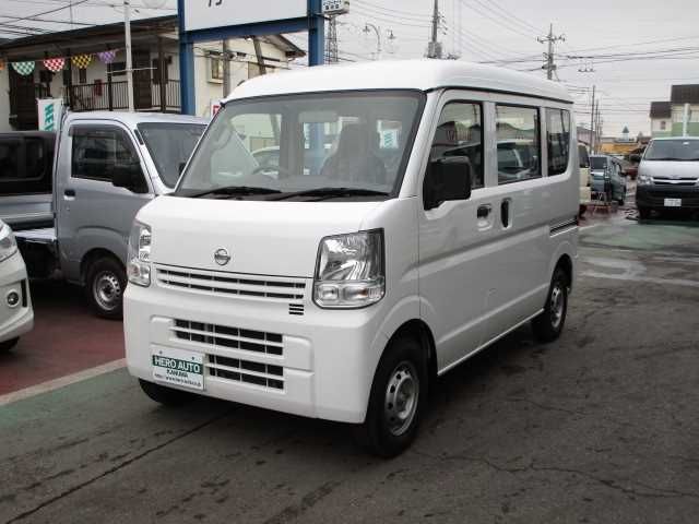 NISSAN NV100 CLIPPER 2015