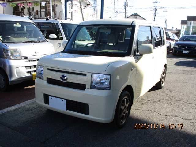 DAIHATSU MOVE CONTE 2015