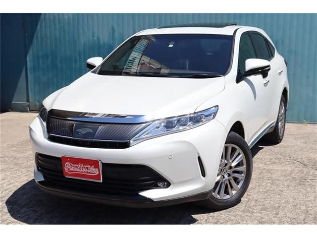 TOYOTA HARRIER 2WD 2019