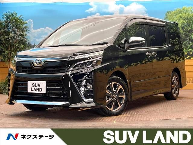 TOYOTA VOXY 2021