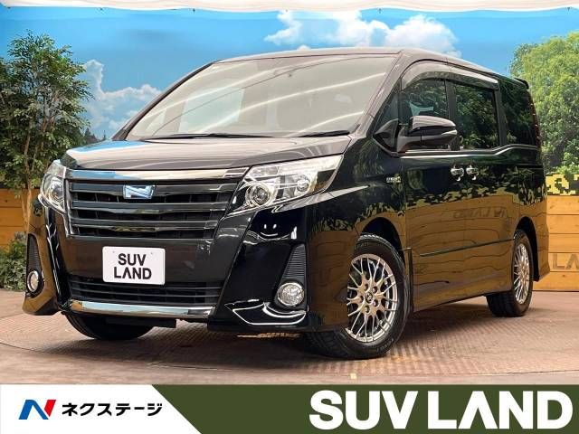 TOYOTA NOAH HYBRID 2017