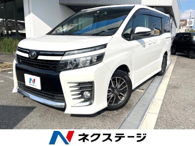 TOYOTA VOXY 2014