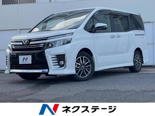 TOYOTA VOXY 2014