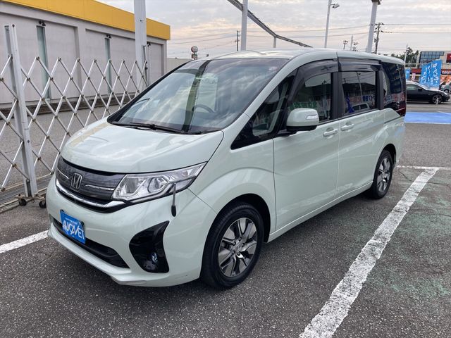 HONDA STEPWAGON 4WD 2015