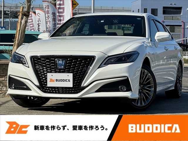 TOYOTA CROWN sedan hybrid 2020