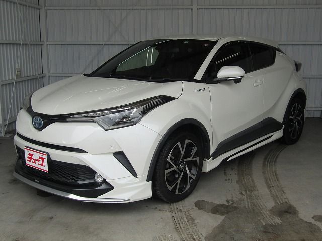 TOYOTA C-HR 2017